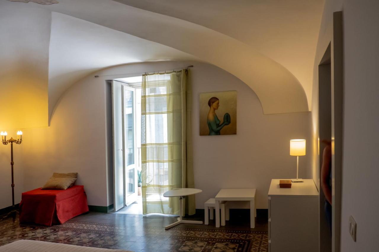 Tre Vie Apartment Con Terrazzo Giardino Pensile Катания Экстерьер фото
