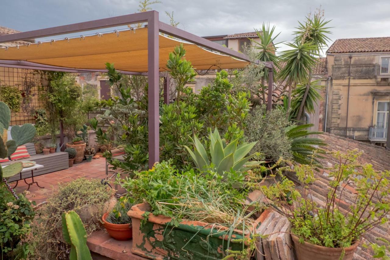 Tre Vie Apartment Con Terrazzo Giardino Pensile Катания Экстерьер фото